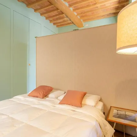Apartment Aromatic House Lucca